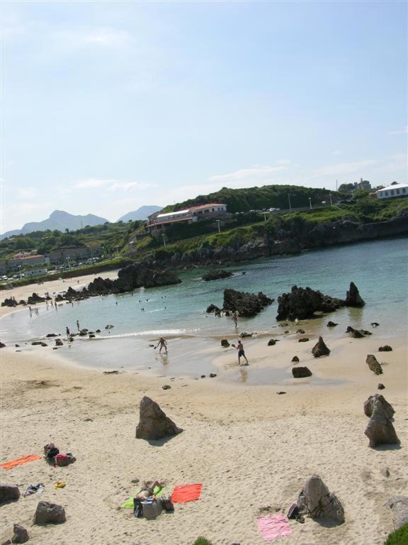 Apartamentos Silken Playa De Toro Llanes Eksteriør billede